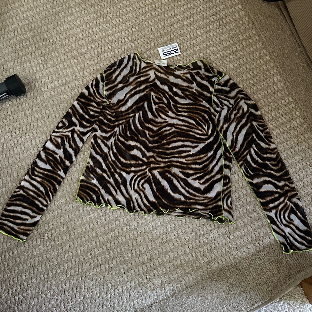 Free kisses ruffle long sleeve blouse in rust zebra